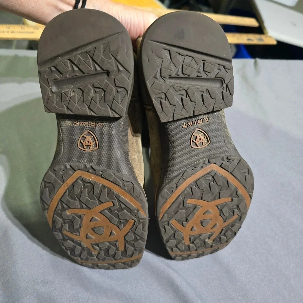 Ariat Western Boots Kids Size 13 Tan Leather Square Toe  Cowboy, Ranch Rodeo